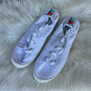 Time & Tru White and Embroidered Multicolored Lace Up Slip On Sneakers